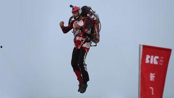 国产喷气背包视频大全,空中翱翔的科技盛宴