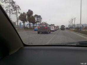 路上偶遇suv国产车视频