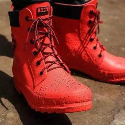 国产男款雨靴测评视频,防水舒适，性价比之选